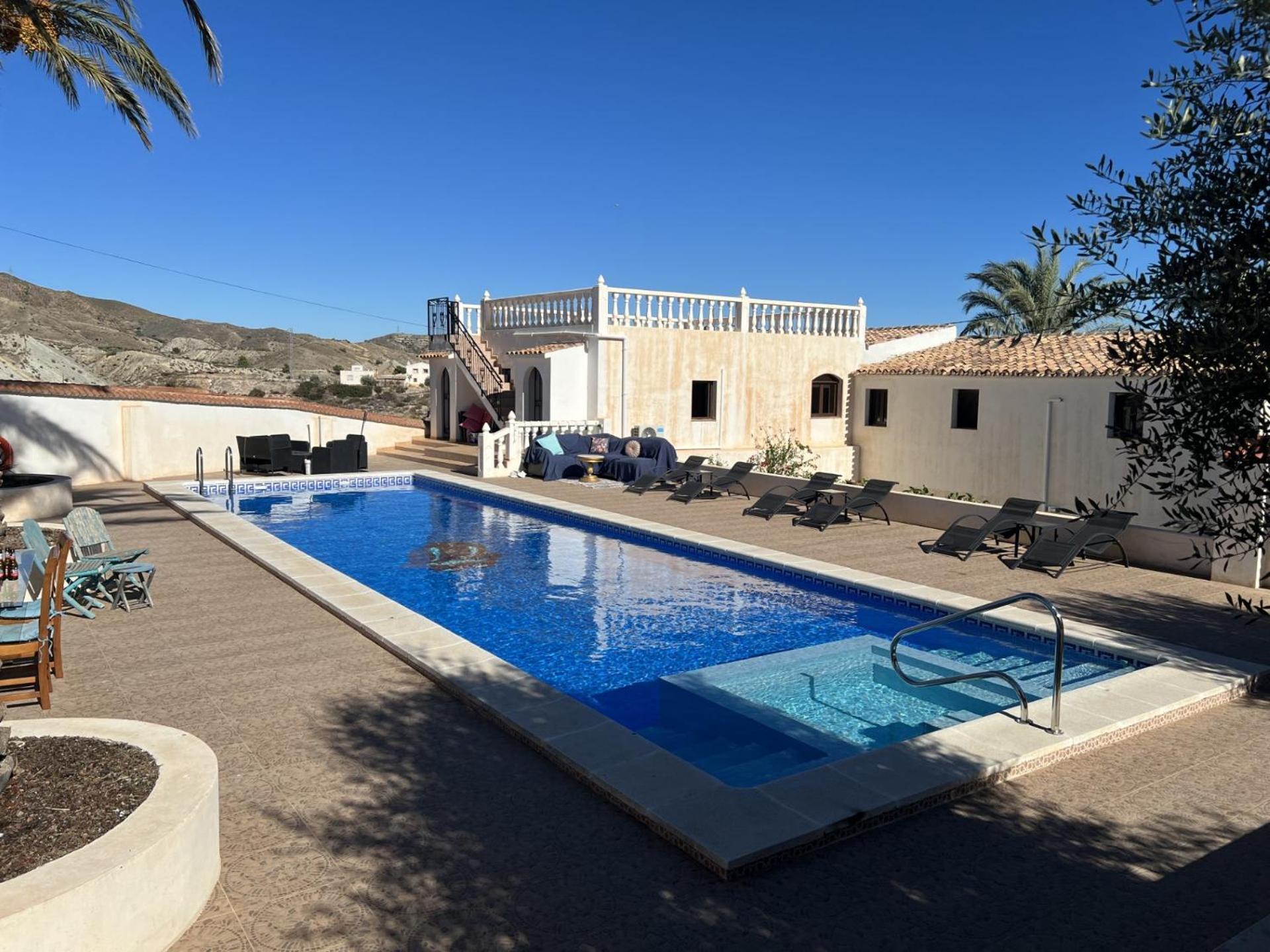 Cortijo La Cueva Bed and Breakfast Arboleas Eksteriør billede